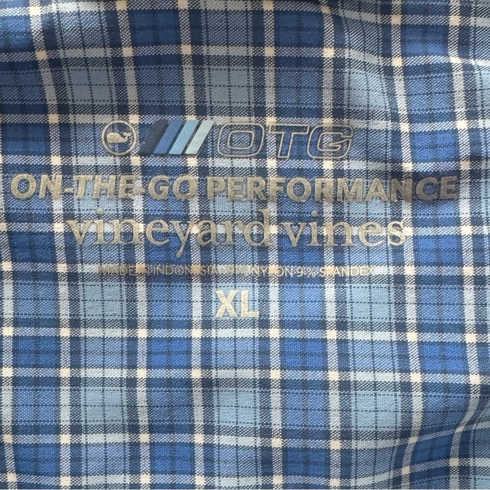 Men's Vineyard Vines On-The-Go Performance Blue Checkered Shirt - Picture 4 of 4